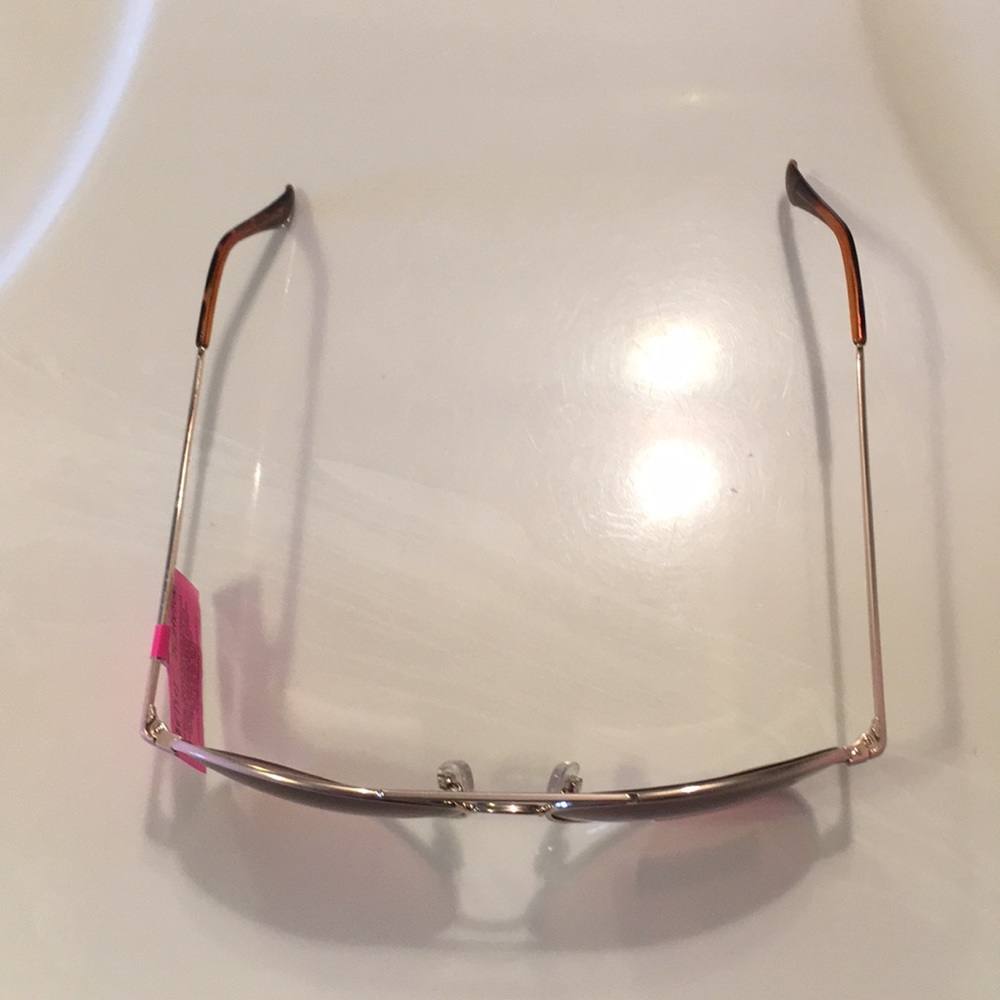 Betsey Johnson Classic Aviators - Picture 5 of 5